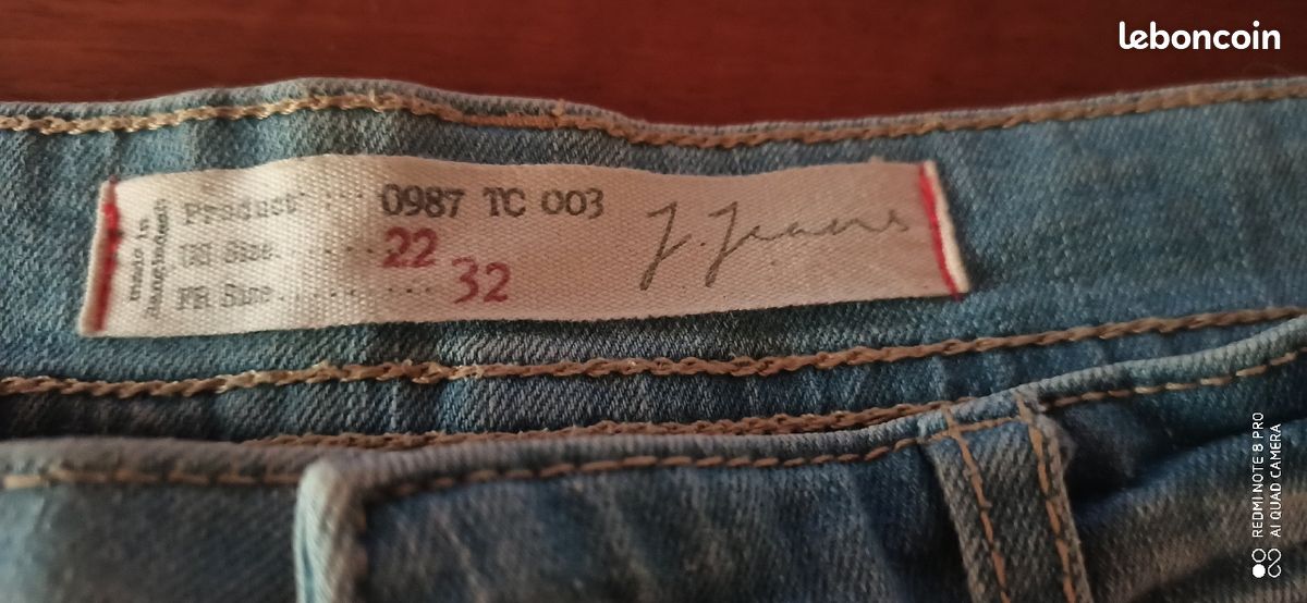 Short en jeans clair Jennyfer taille 32 (image 3)