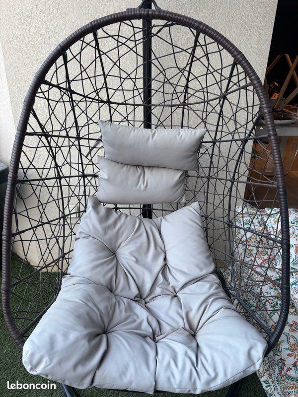Fauteuil suspendu de jardin (œuf) – x2 disponibles (image 1)
