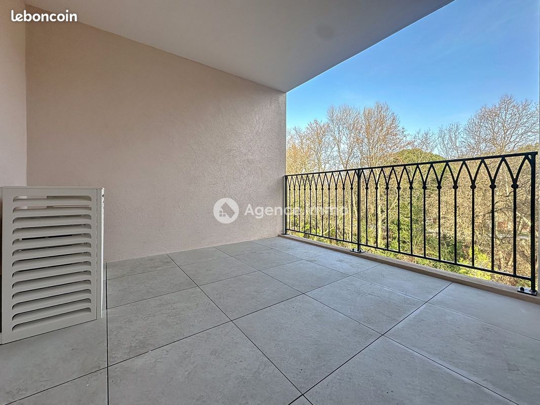 Appartement 3 pièces 80 m² · à Flassans-sur-Issole · 80 m² · 1 050 €/mois