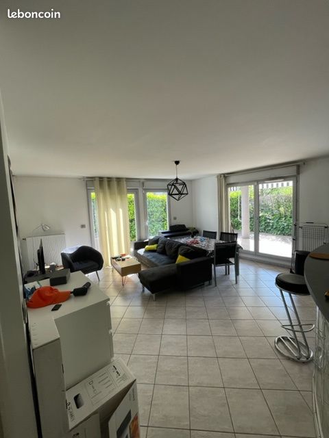 Appartement 3 pièces 70 m² · à Villeurbanne · 70 m² · 1 171 €