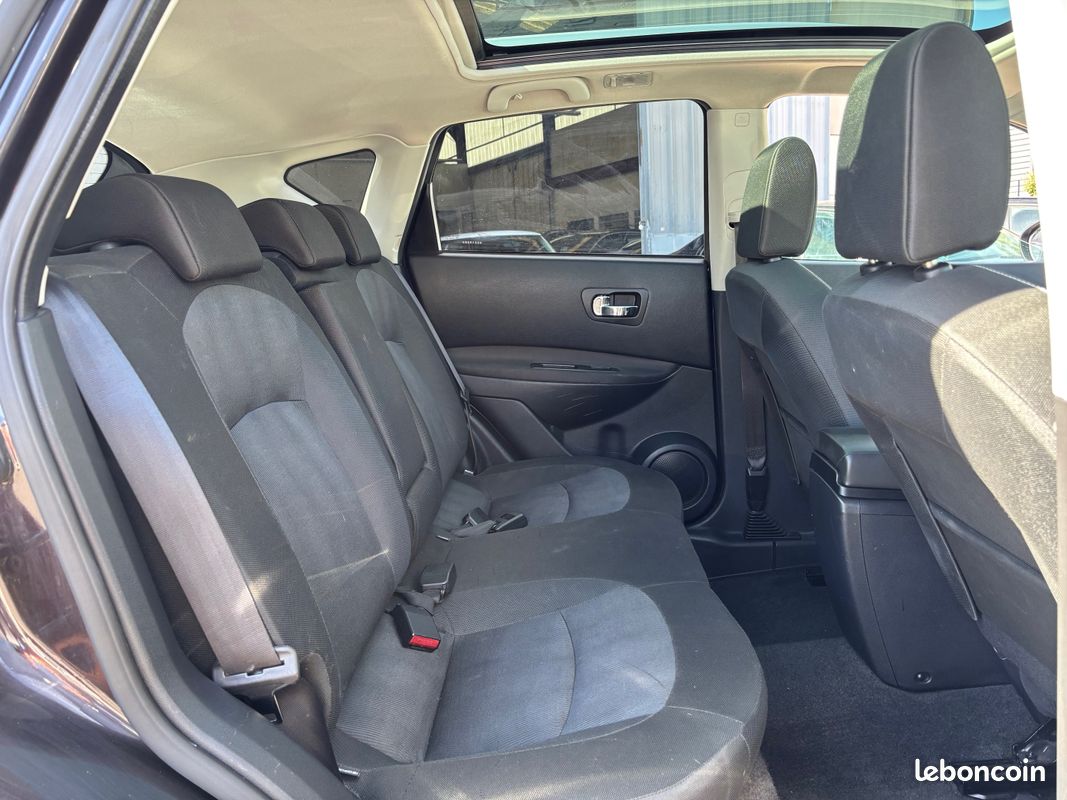 Nissan Qashqai 2.0 dCi 150ch Connect Edition 4X4 All-Mode BVA (image 5)