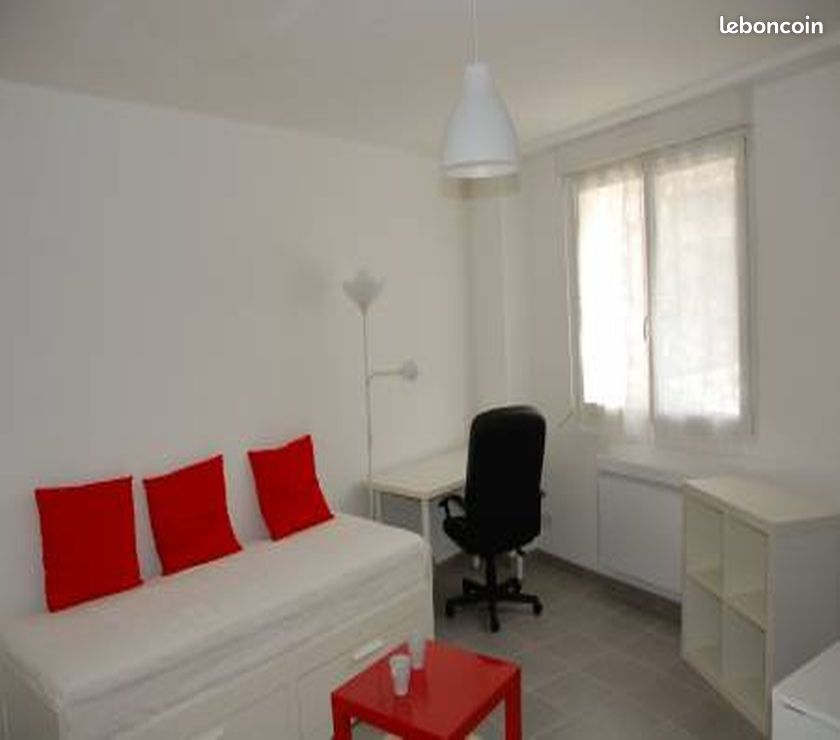 Appartement 1 pièce 21 m² · à Reims · 21 m² · 420 €