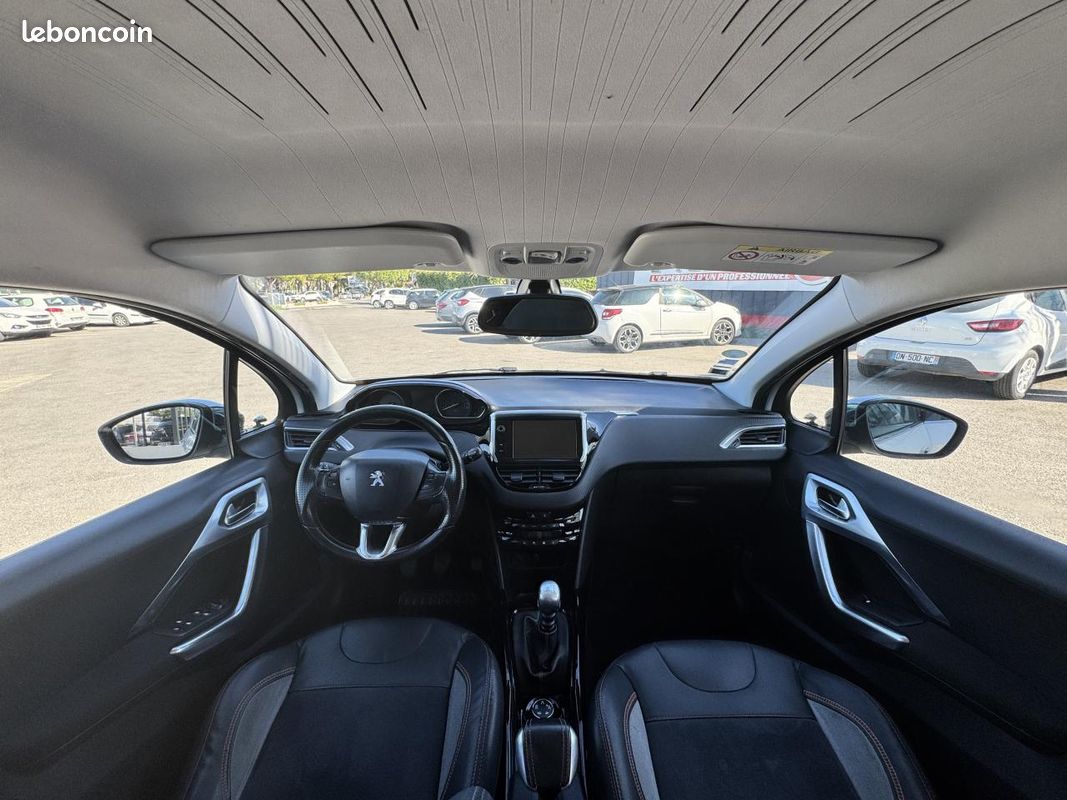 PEUGEOT 2008 1.6 BlueHDi 120 CV Allure GPS / SIEGES CUIR / JANTES ALU (image 7)