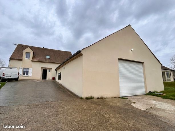 Pavillon 7 pièces 181 m²