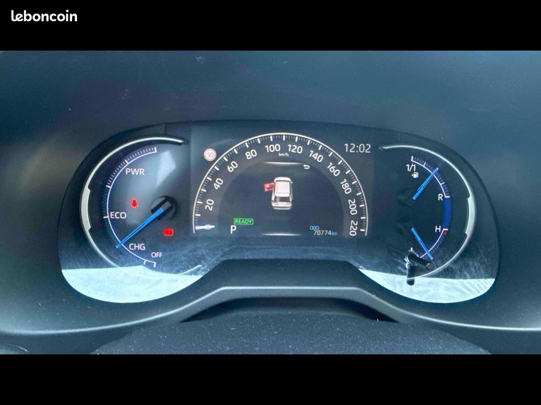 Toyota RAV4 Hybride 218ch Dynamic 2WD (image 24)