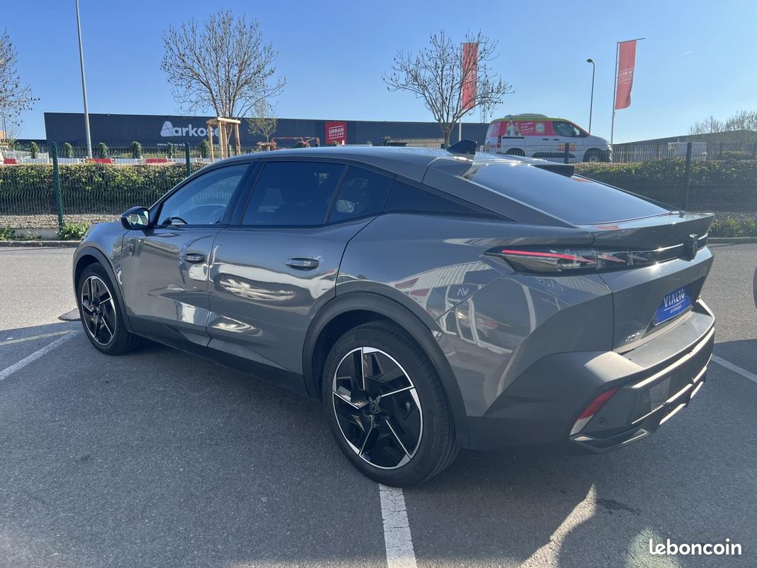 Peugeot 408 1.2 130 eat8 gt (image 6)