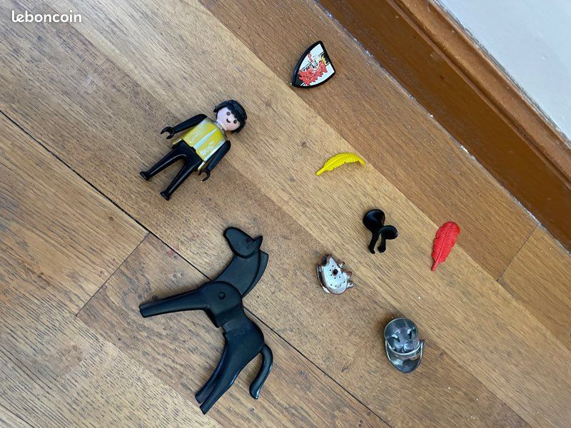 Playmobil chevalier (image 2)