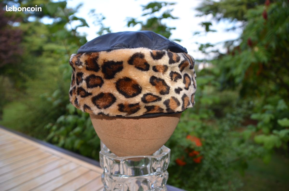 Chapeau bonnet mou façon léopard (image 1)