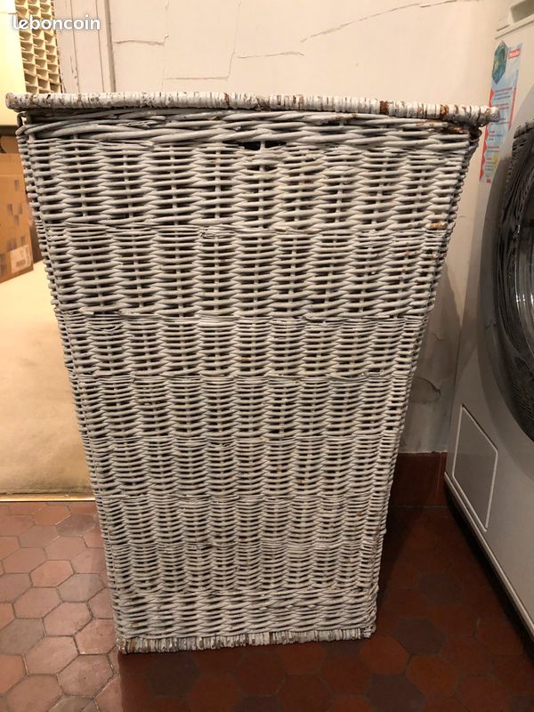 Panier à linge (image 1)