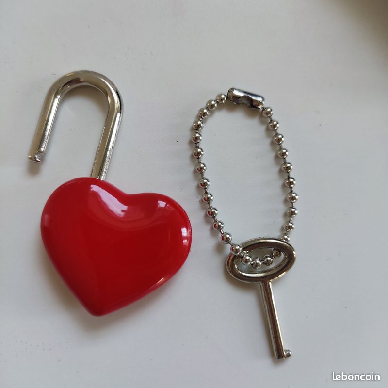 Cadenas, Serrure En Forme De Coeur En Métal Avec Clé, Serrure En Métal