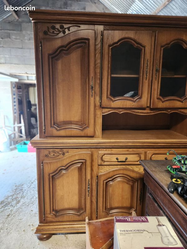 Buffet en bois (image 2)