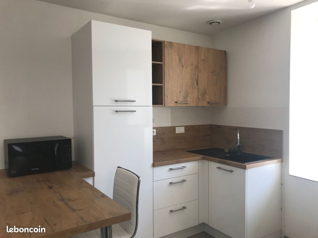 Appartement a louer lons-le-saunier - 2 pièce(s) - 41 m2 - Surfyn
