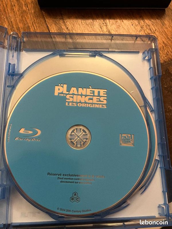 COFFRET Blu Ray "LA PLANETE DES SINGES" - LA TRILOGIE (NEUF) (image 5)