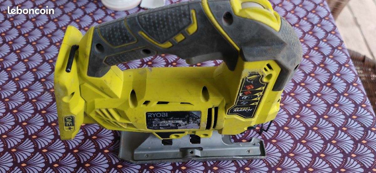 Scie sauteuse ryobi 18v (image 1)