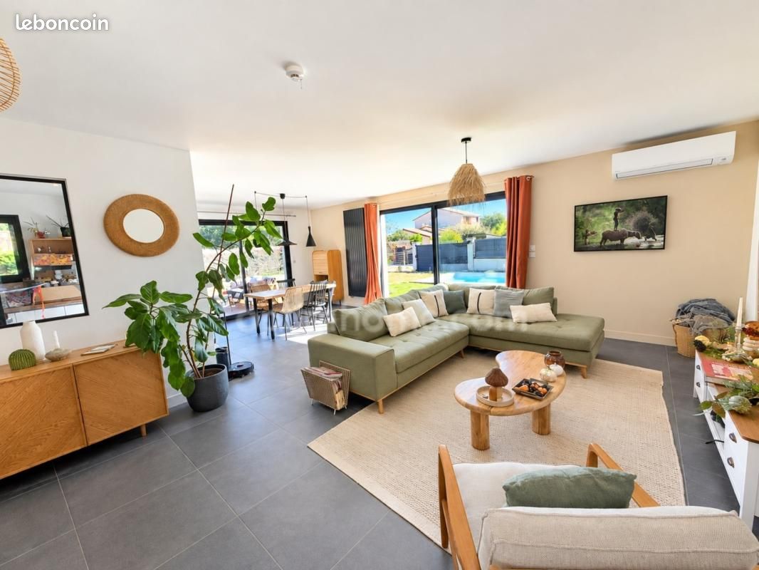 Maison 5 pièces 126 m² · à Montaigut-sur-Save · 126 m² · 416 000 €