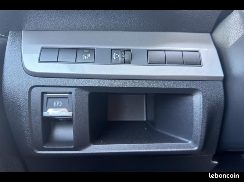 Fiat Scudo Fg M 2.2 Diesel 180ch Cabine Approfondie Fixe S-Design automatique (image 21)