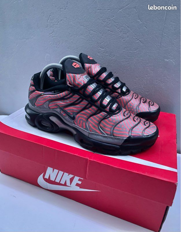Nike Air Max Plus TN Euro Tour 2020 Chaussures