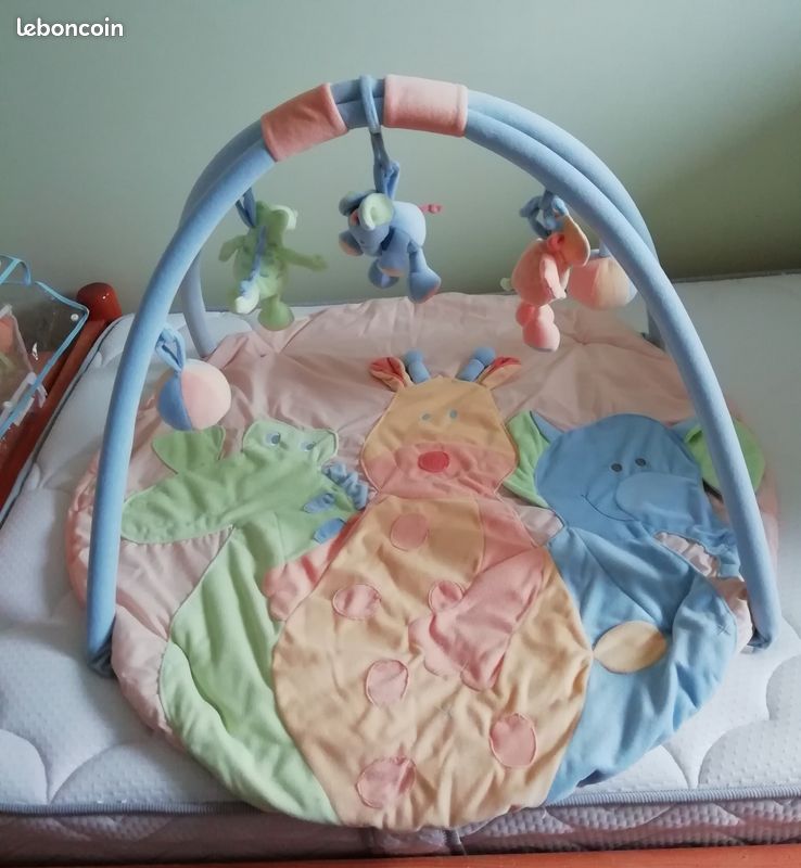 Ensemble pour lit bébé et tapis d'éveil (image 3)