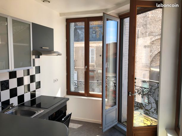 Appartement T2 F2 centre-ville de Mehun sur Yèvre