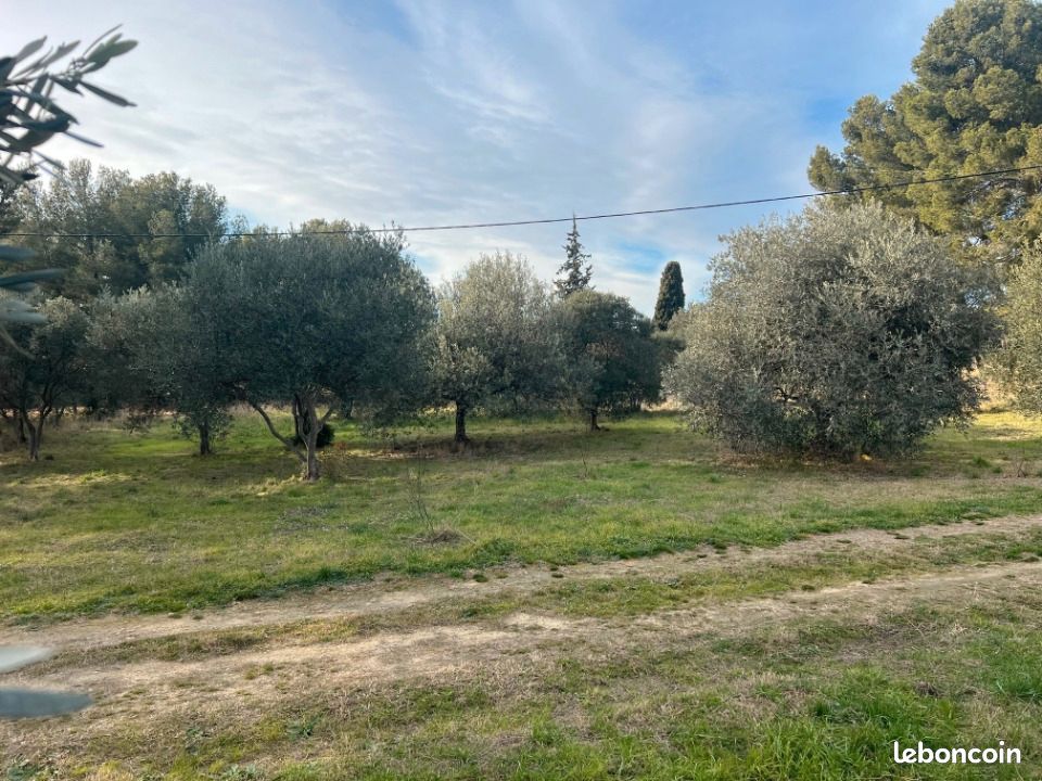 Terrain 650 m² Saint Chamas · à Saint-Chamas · 220 000 €