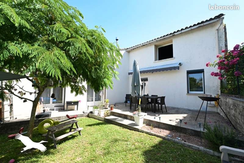 Maison 3 pièces 100 m² · à Gond-Pontouvre · 100 m² · 182 000 €