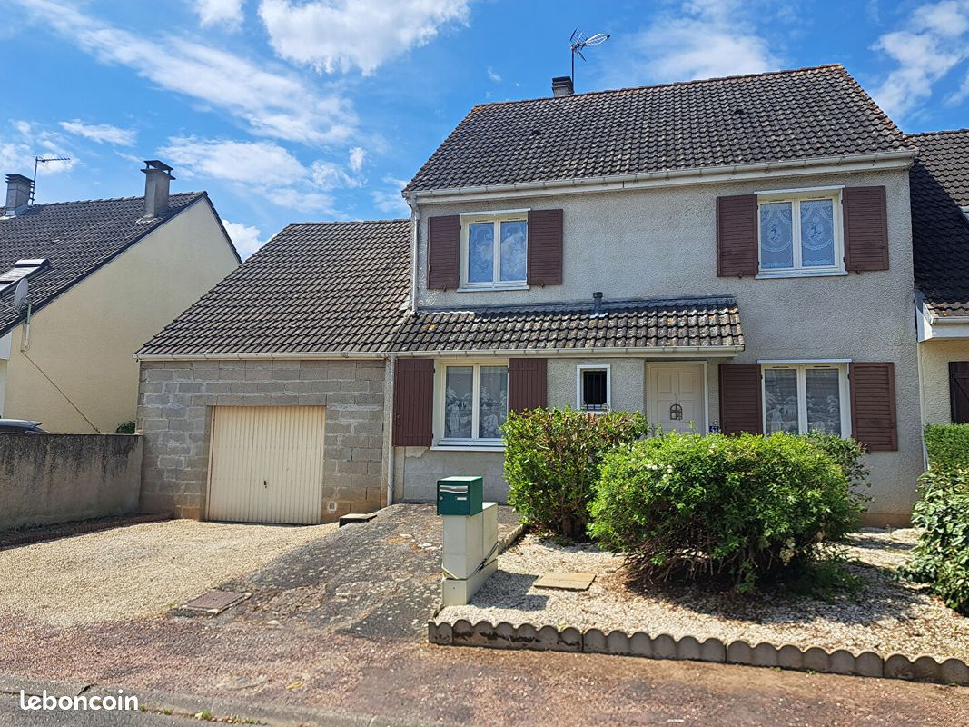 Maison 5 pièces 115 m² · à Châtellerault · 115 m² · 122 500 €