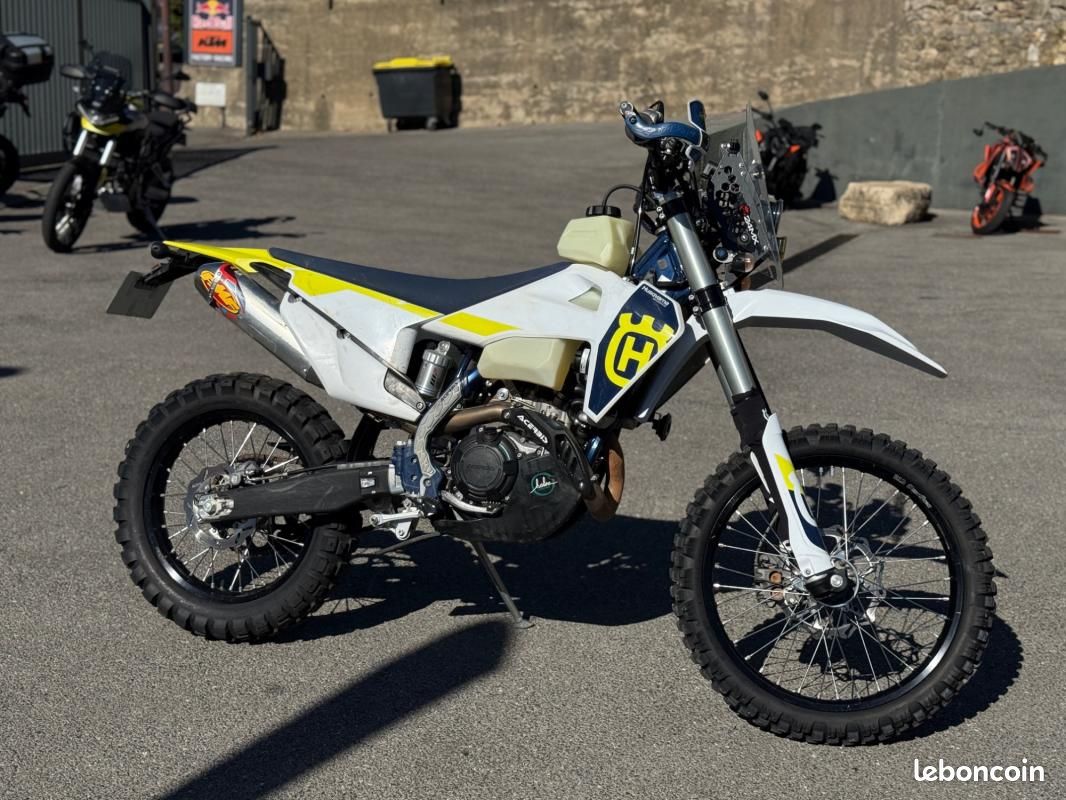 Husqvarna FE 501 500 cm3 - Motos