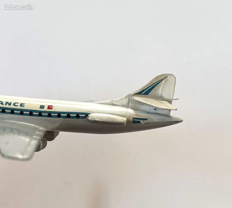 CIJ Avion Caravelle SE 210 Air France - Miniature 1:300 - Fabrication France
