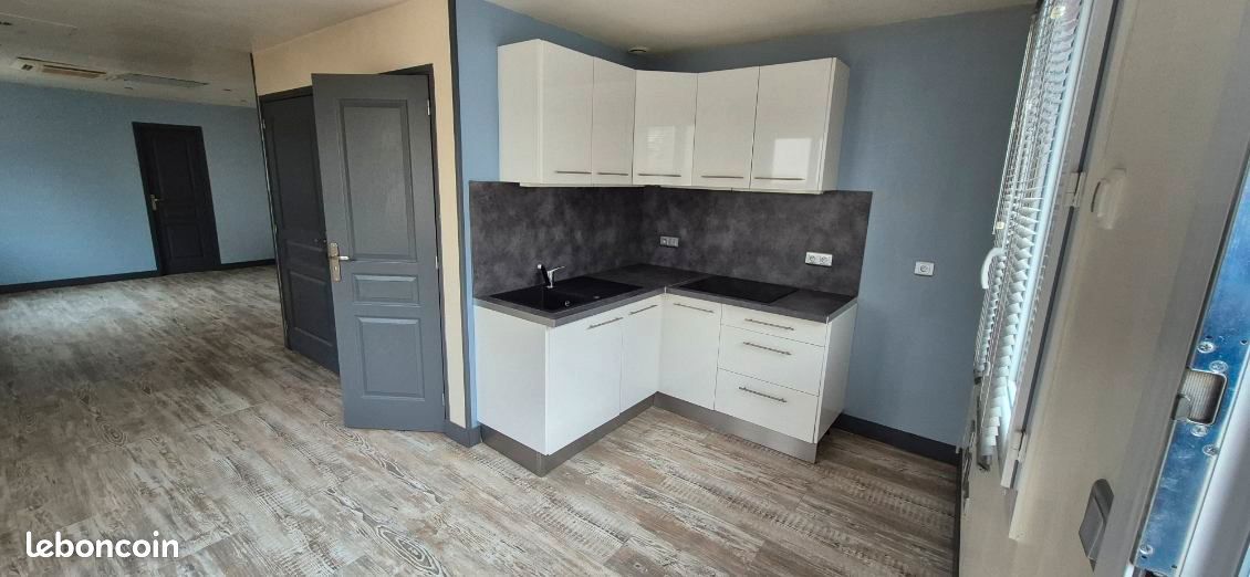 Appartement 2 pièces 48 m² · à Le Mesnil-Esnard · 48 m² · 650 €