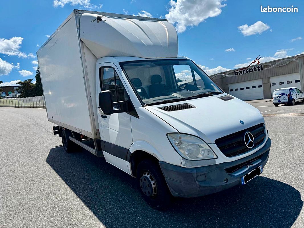 PAYEZ EN 3, 4 OU 10 FOIS * MERCEDES SPRINTER 513 CDI 129ch 7CV CAISSE CARRÉE GRAND VOLUME 20M3 * GARANTIE 12 MOIS (image 1)