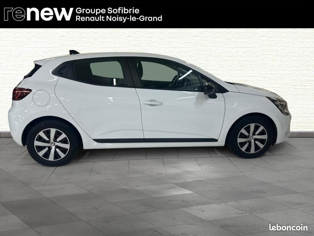 Renault Clio V E-Tech full hybrid 145 Evolution (image 4)