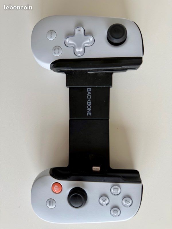 Manette Backbone One – Lightning – Édition PlayStation (iPhone) (image 1)