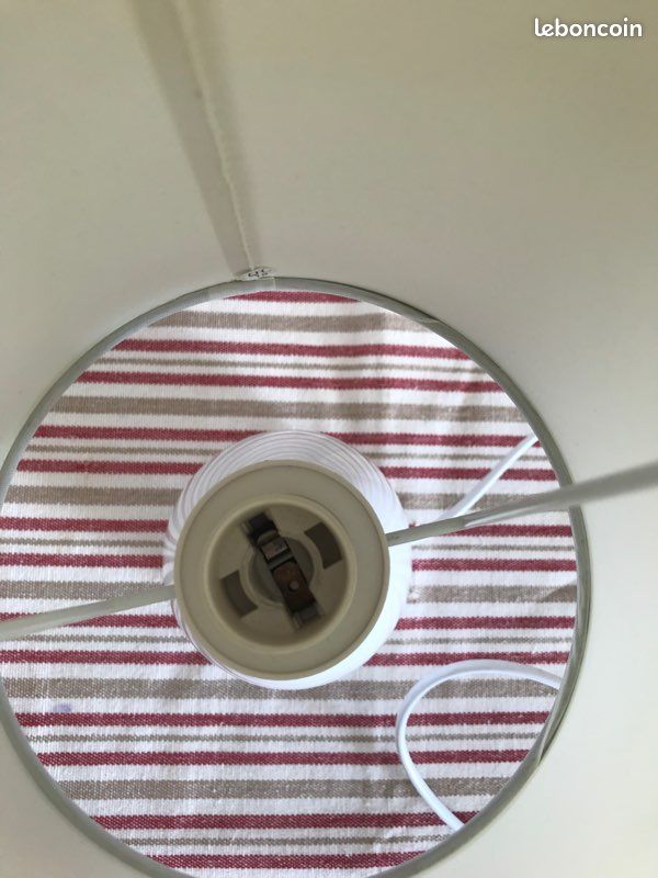 Jolie petite lampe à poser (image 6)
