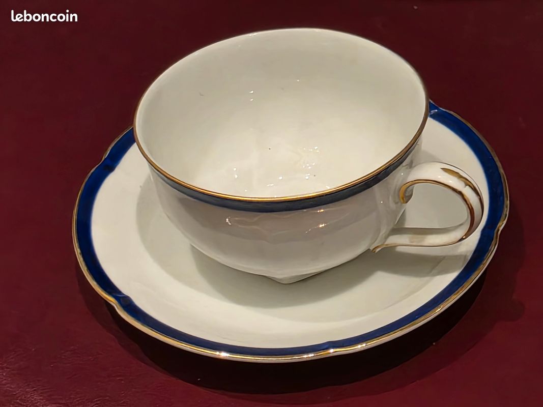 Lot De 3 Tasses Anciennes En Porcelaine - Czecho Slovakia - 10 Cm