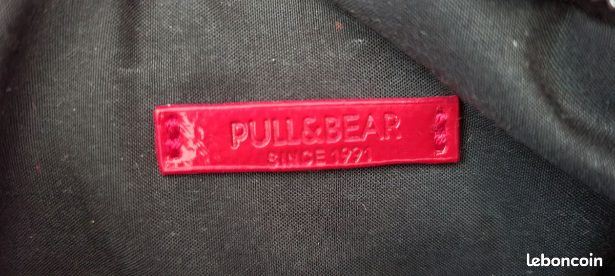 PULL&BEAR Sac à main bandoulière rouge brillant (image 2)