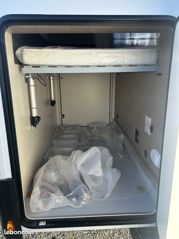 Camping car profile zefiro power edition salle d eau centrale bva (image 10)