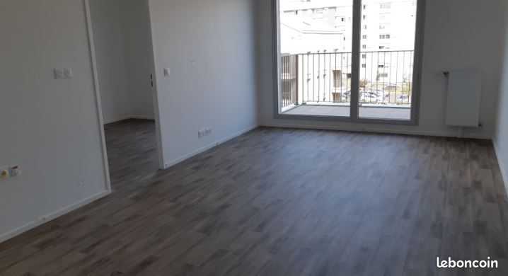 Appartement a louer garges-les-gonesse - 2 pièce(s) - 42 m2 - Surfyn