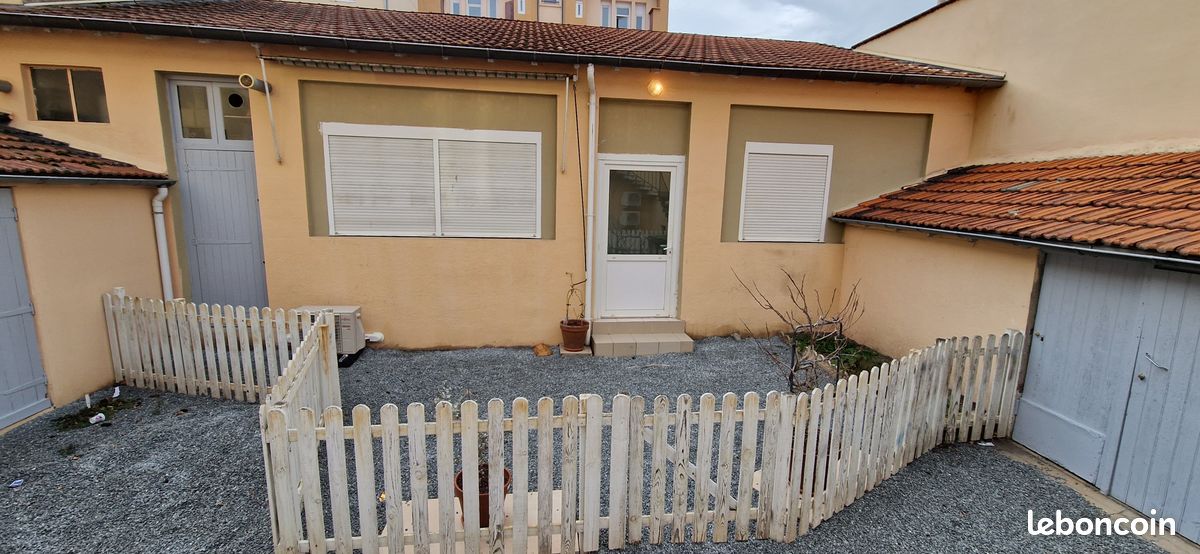Appartement 2 pièces 45 m² · à Roanne · 45 m² · 500 €