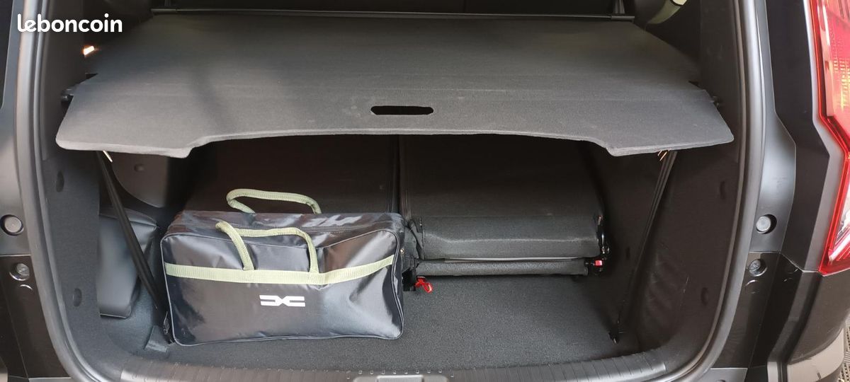 Dacia Jogger Hybrid 140 7 places GSR2 Extreme (image 11)
