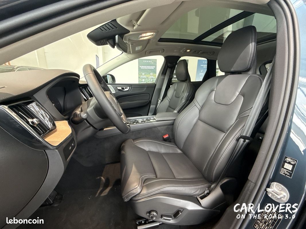 VOLVO XC60 T6 AWD Ultra (image 11)