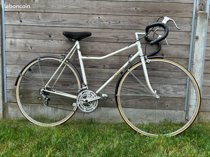 Vélo vintage MERAL Vélos