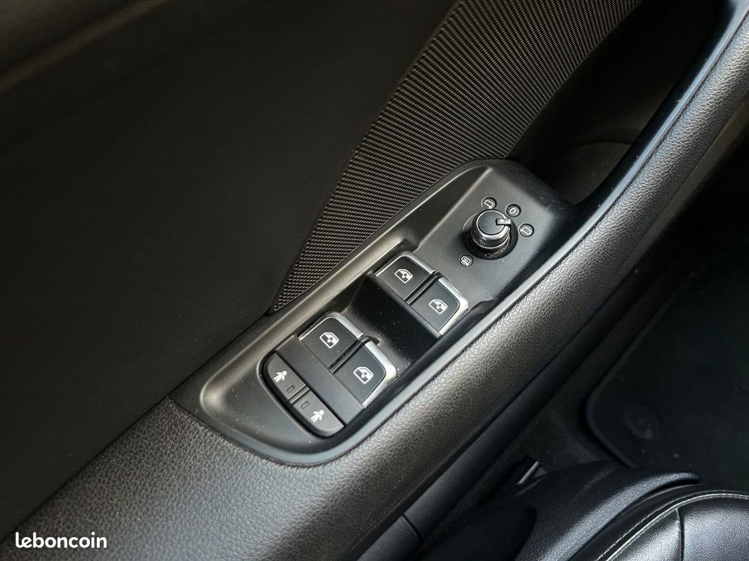 AUDI A3 SPORTBACK 1.6 TDI 116 Design Luxe - Suivi d'Entretien Complet (image 11)