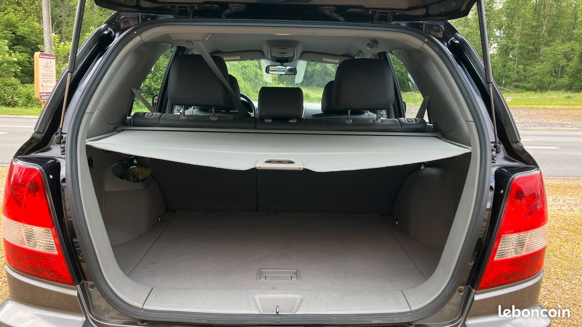 KIA SORENTO 2.5 CRDI 140 EX MAJOR 4x4 (image 5)