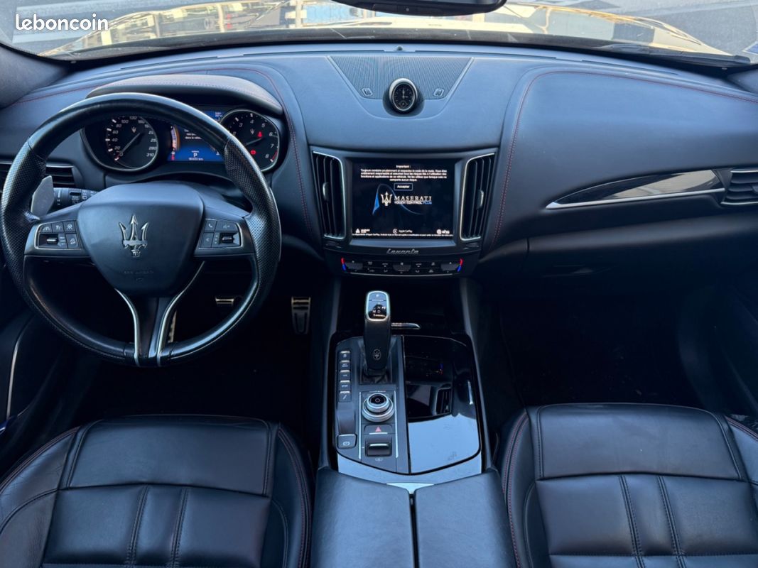 MASERATI LEVANTE 3.0 V6 Bi-Turbo 350 Q4 GranSport (image 10)