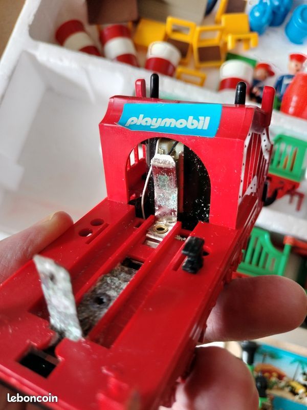 FALLER PLAYTRAIN #3752,PASSAGE à NIVEAU,SHRANKE,TRAIN ELECTRIQUE,Type PLAYMOBIL EUR 19,90