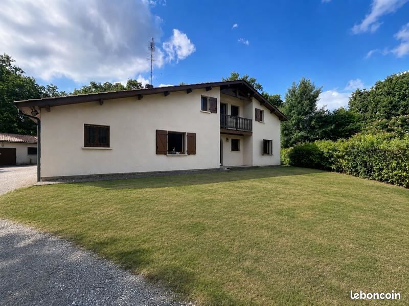 Maison 6 pièces 157 m² · à Saint-Selve · 157 m² · 472 500 €