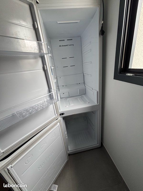 Frigo Samsung très bon état (image 3)