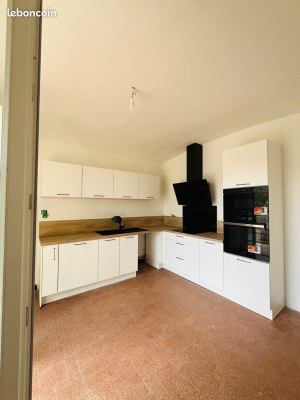 Appartement 4 pièces 87 m² · à Castres · 87 m² · 760 €/mois