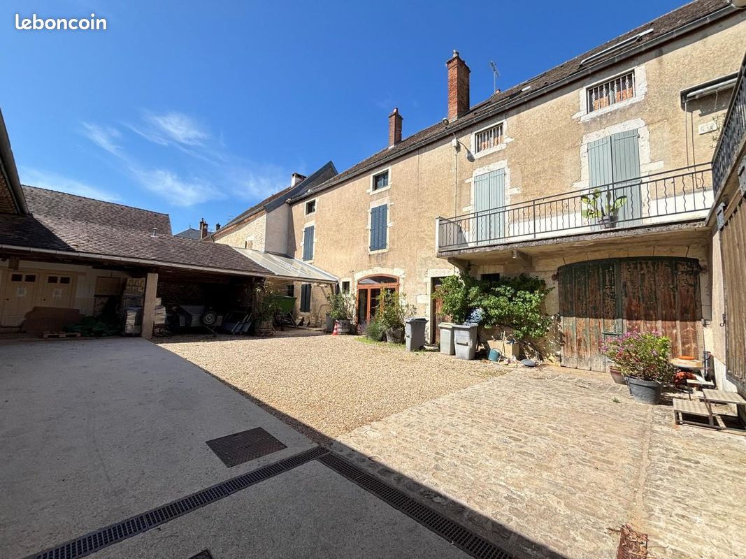 Maison 400 m² · à Pommard · 400 m² · 1 976 000 €