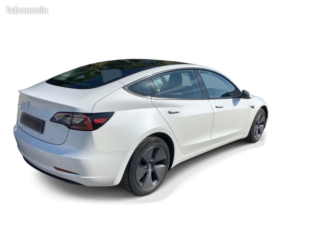 Tesla Model 3 2023 RWD - Véhicule d'occasion certifié (image 13)